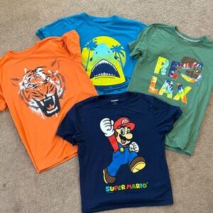 Lot of (4) Boys T Shirts - size 10/12